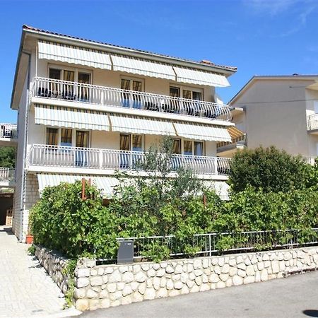 Four-Bedroom Apartment In Crikvenica II Exterior foto