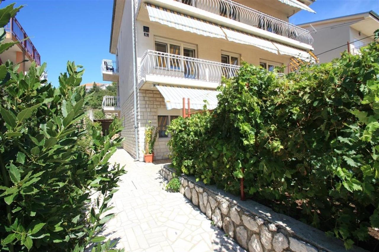 Four-Bedroom Apartment In Crikvenica II Exterior foto
