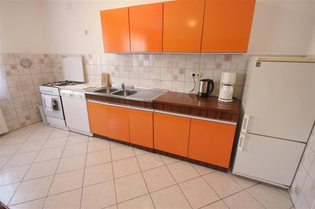 Four-Bedroom Apartment In Crikvenica II Exterior foto